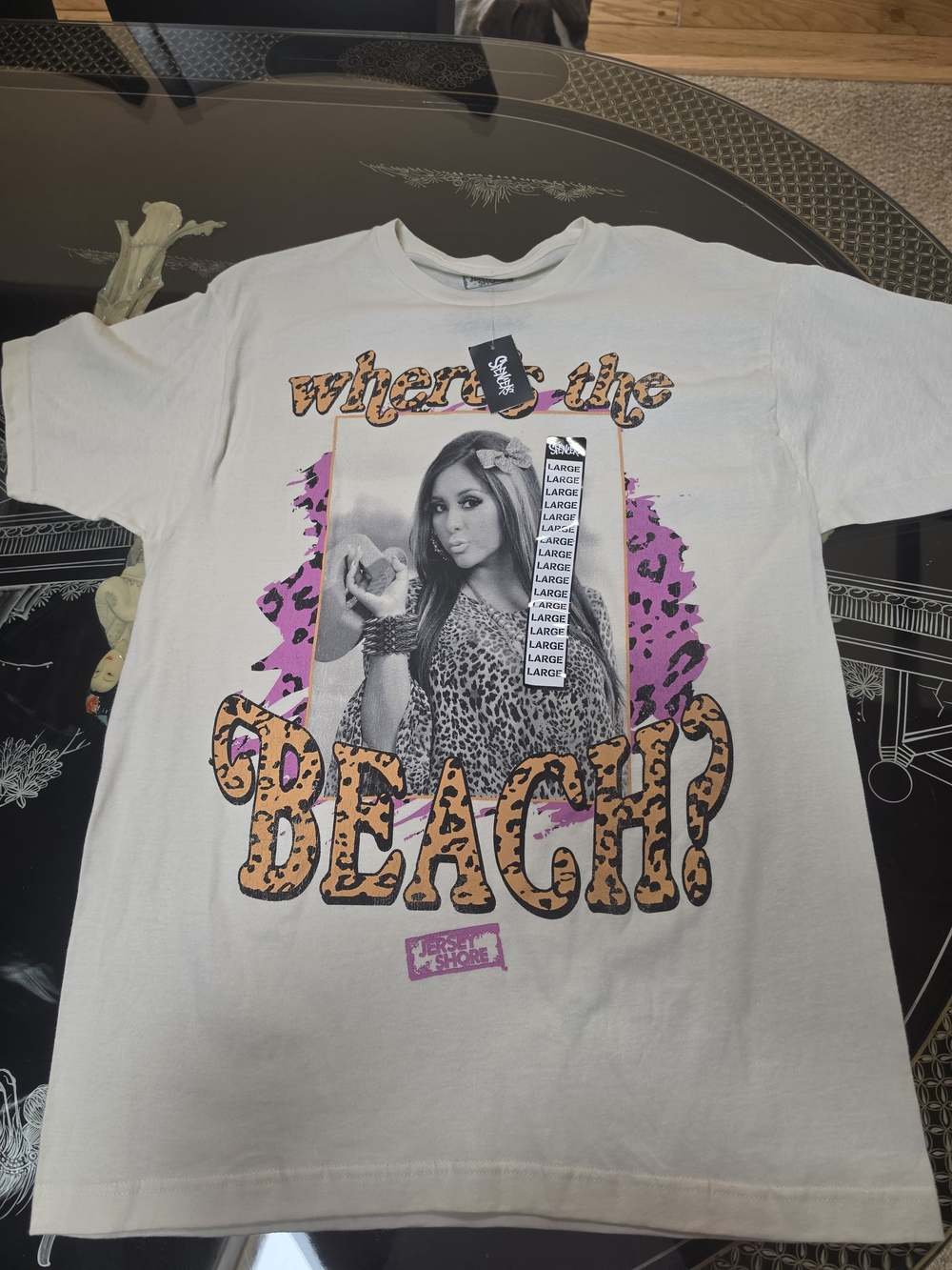 SNOOKIE 'Where's the Beach?' Graphic Tee
